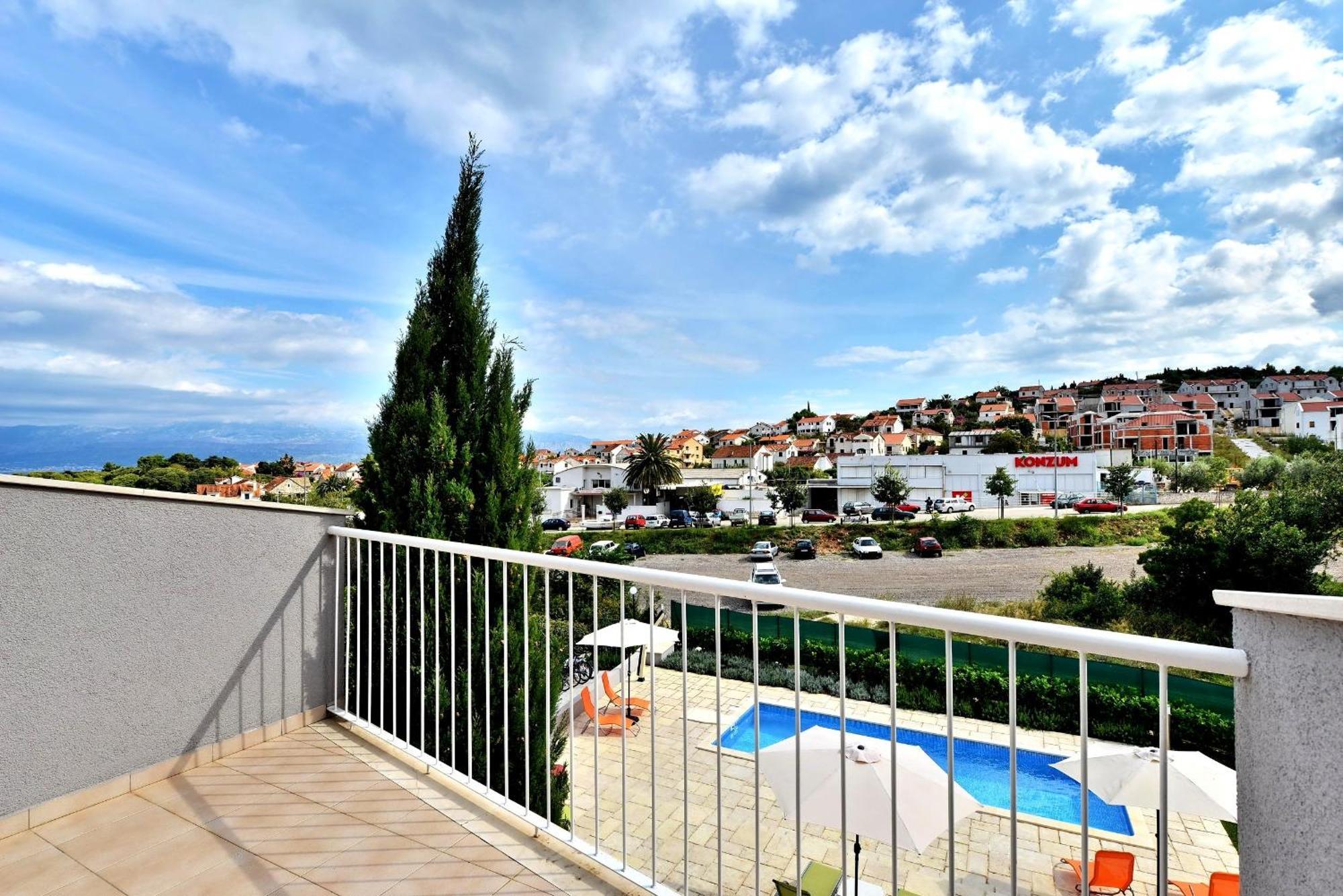Bretia Apartments سوتيفان الغرفة الصورة