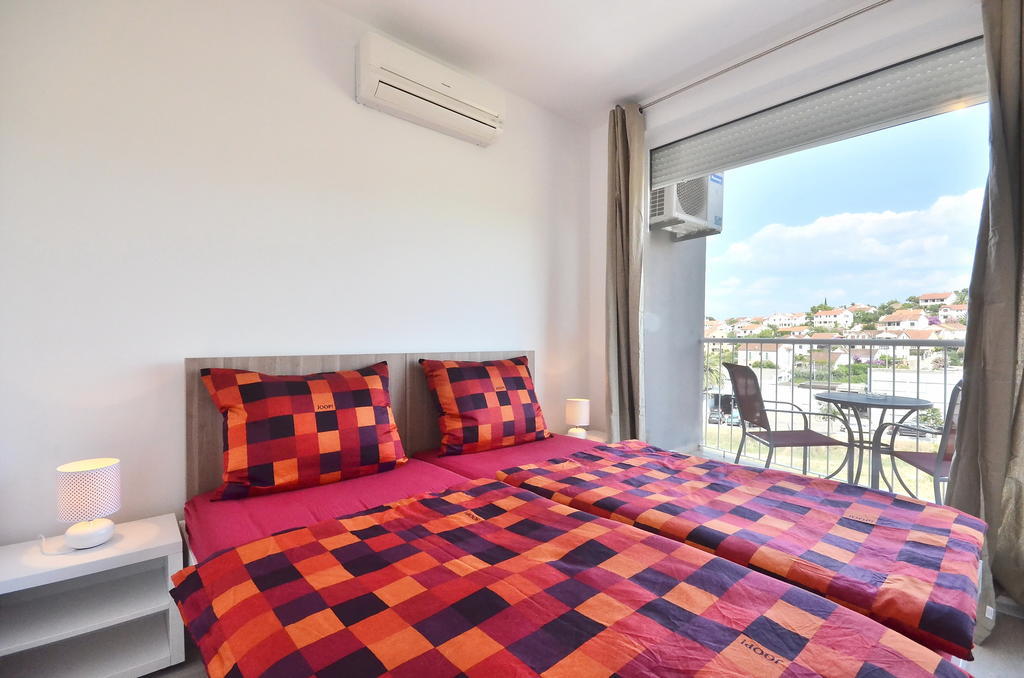Bretia Apartments سوتيفان الغرفة الصورة