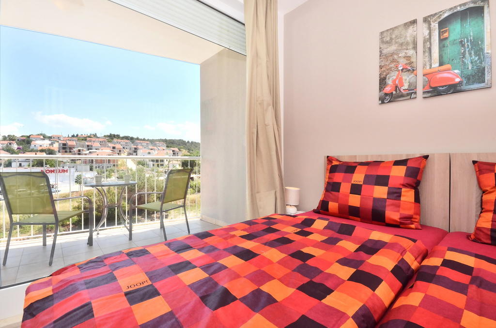 Bretia Apartments سوتيفان الغرفة الصورة
