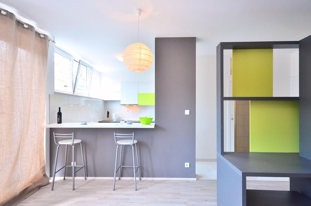 Bretia Apartments سوتيفان الغرفة الصورة