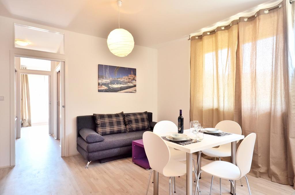 Bretia Apartments سوتيفان الغرفة الصورة