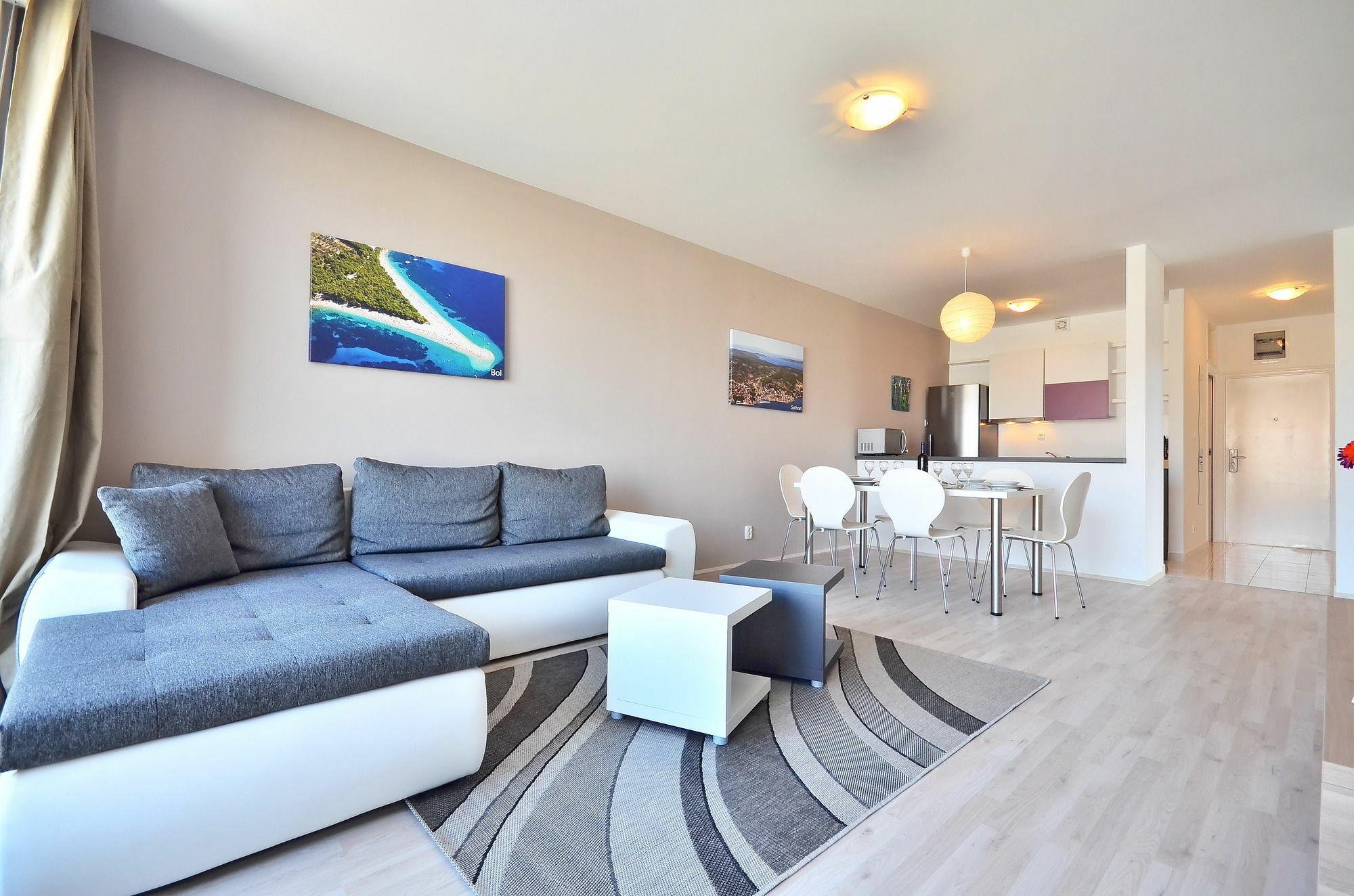 Bretia Apartments سوتيفان المظهر الخارجي الصورة