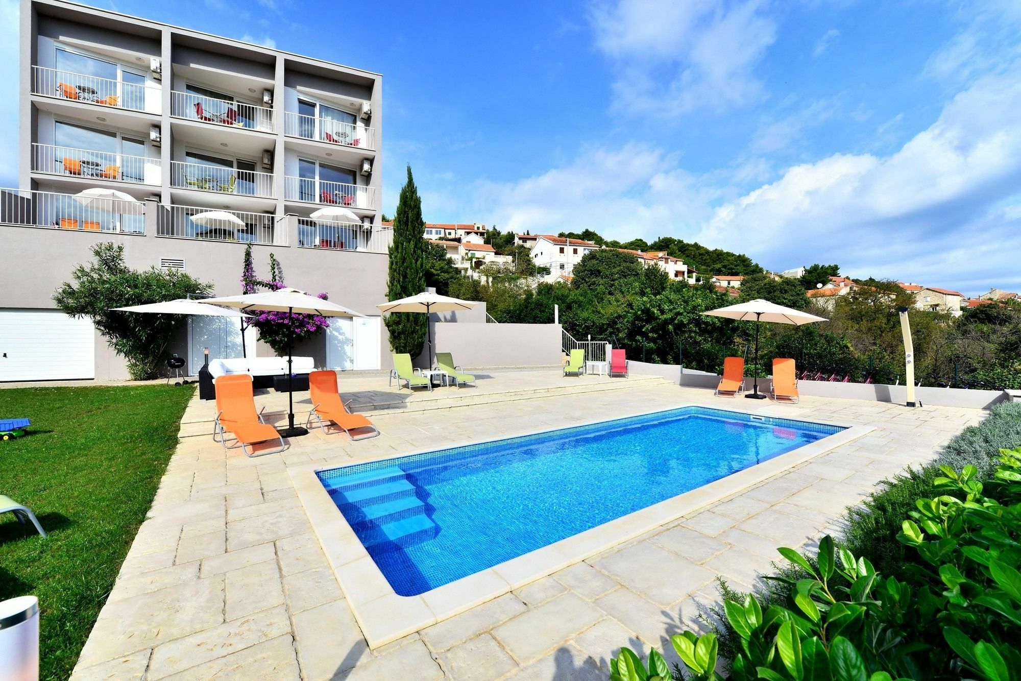 Bretia Apartments سوتيفان المظهر الخارجي الصورة
