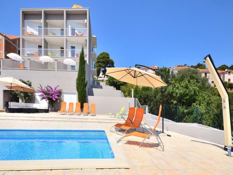 Bretia Apartments سوتيفان المظهر الخارجي الصورة